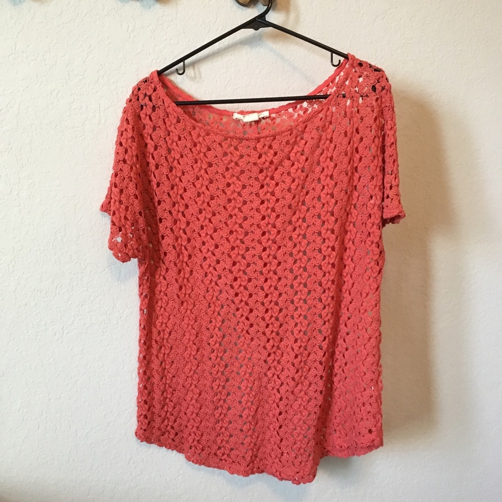 Salmon, crocheted t-shirt
